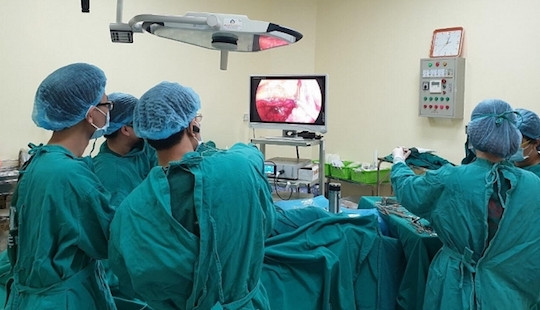 Người đàn ông Thái Bình mang căn bệnh chỉ 300 người mắc trên thế giới