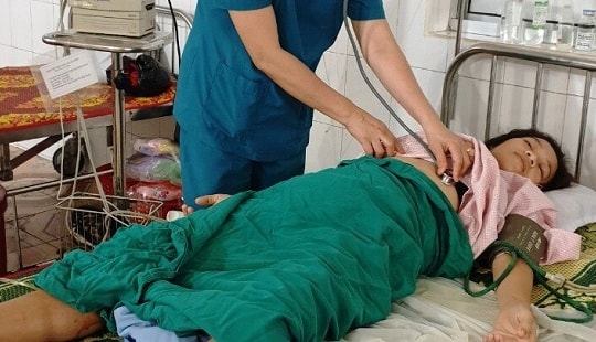 Sản phụ vỡ tử vung, thai nhi ngưng tim được cứu sống trong gang tấc