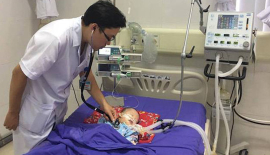 Nhiều trẻ ngộ độc do dùng thuốc cam không rõ nguồn gốc