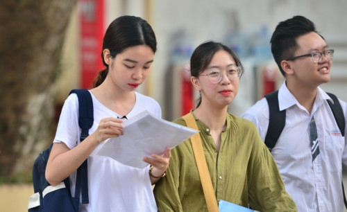Đề thi Tiếng Anh 2019: Dễ hơn năm 2018, bám sát cấu trúc đề thi tham khảo