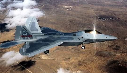 Chuyển động thế giới 30/6: Mỹ điều "Chim săn mồi" F-22 tới vùng Vịnh