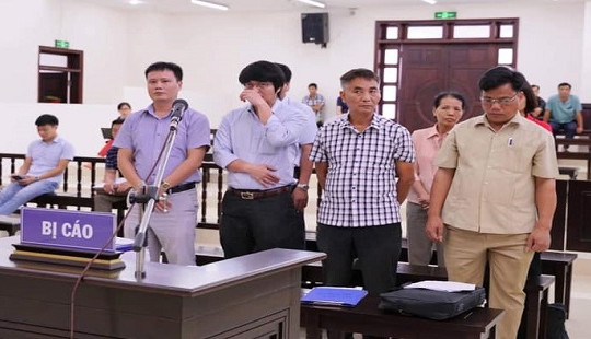 Sai phạm xảy ra tại Dự án Tây Hà Nội: Nguyên Chủ tịch UBND xã Xuân Đỉnh bị đề nghị xử phạt từ 13-14 năm tù