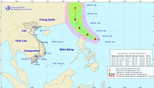 Áp thấp nhiệt đới mạnh lên thành bão, Bắc Bộ có mưa dông