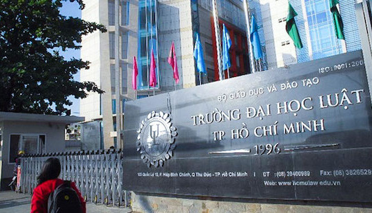 Điểm chuẩn Trường ĐH Luật TP.HCM cao nhất là 23 điểm
