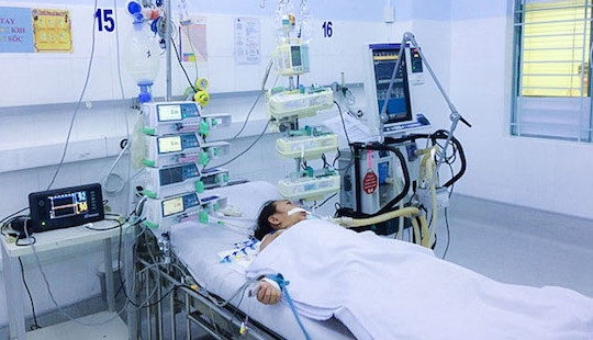 Bé gái ngưng tim, ngưng thở suốt một giờ được cứu sống ngoạn mục
