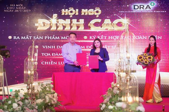 Sự kiện “Hội ngộ đỉnh cao - Doctor A” quy tụ hàng trăm nữ doanh nhân