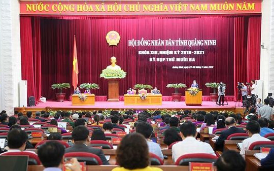 Lần đầu tiên HĐND tỉnh Quảng Ninh họp "không giấy tờ"