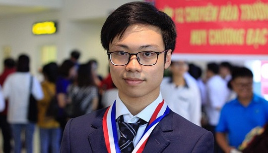 Điều đặc biệt từ chàng trai giành điểm tuyệt đối ở phần thì thực hành kỳ thi Olympic Hóa học năm 2019