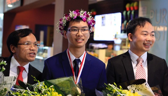 Nam sinh xứ Thanh giành Huy chương Vàng Hóa học 2019: Tiếc vì không giữ được phong độ phần thi lý thuyết