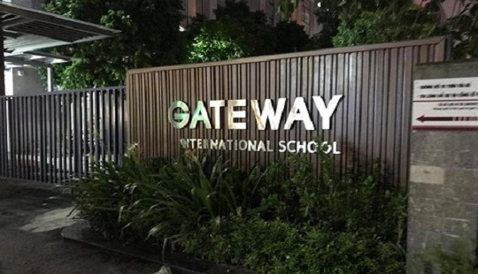 Vụ học sinh trường Gateway tử vong do bỏ quên trên xe ô tô: Trách nhiệm thuộc về ai?