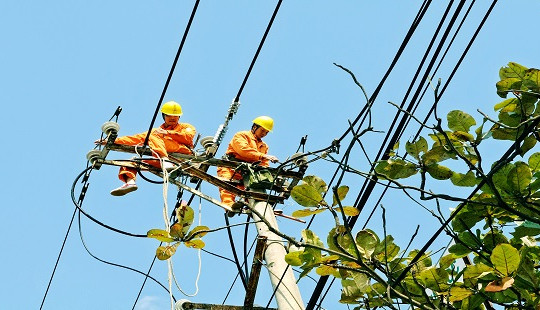 Tăng cường các giải pháp đảm bảo cung ứng điện an toàn, ổn định cho khách hàng