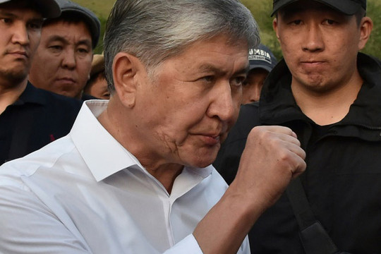 Cựu Tổng thống Kyrgyzstan bị buộc tội âm mưu đảo chính