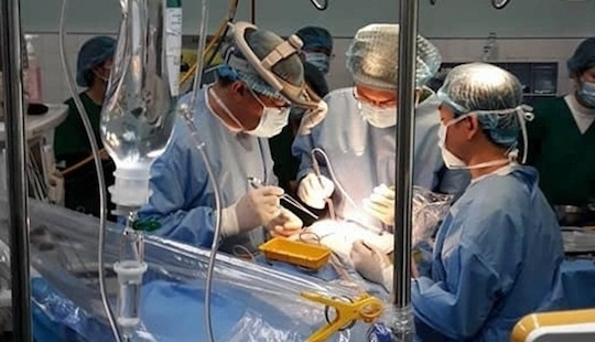 Chấm dứt 9 năm sống chung với động kinh kháng thuốc cho thiếu niên 15 tuổi