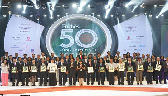Vietjet ghi “hattrick” với danh sách 50 công ty niêm yết tốt nhất Việt Nam của Forbes