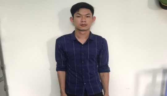 Thiếu nợ, 9X đâm nhân viên bán xe máy cướp tài sản