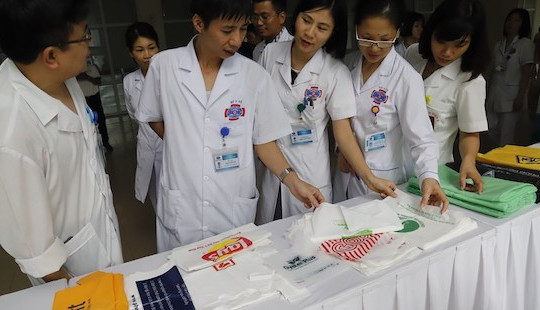 Giảm thiểu rác thải nhựa, Bệnh viện K sẽ thay thế túi nilon bằng túi sinh học