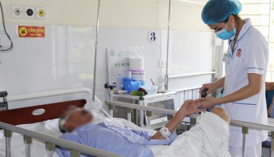 Liệt người, giảm thính lực do mắc liên cầu lợn