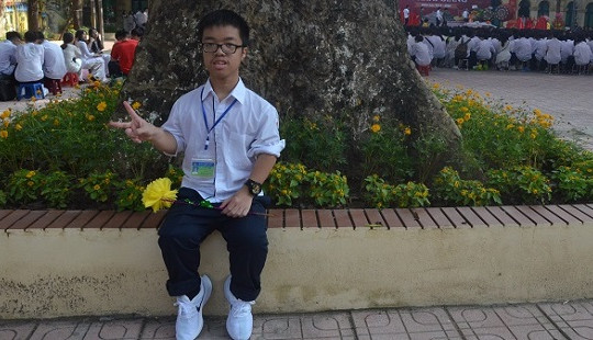 Nam sinh khuyết tật Trường THPT Việt Đức ước mơ thành doanh nhân