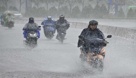 Chuyên gia khí tượng: Các tỉnh thành phía Nam sẽ có mưa lớn trên diện rộng