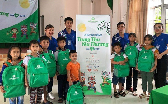Saigon Co.op tặng quà trung thu cho trẻ em