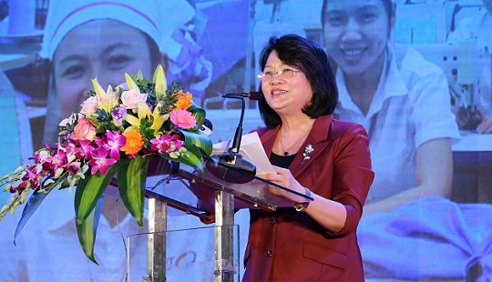 Tổ chức "Ngày hội Công nhân - Phiên chợ nghĩa tình" tại Hải Phòng