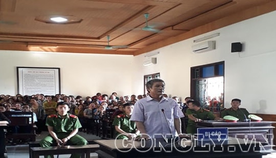 Cậu chém cháu tử vong do nghi ngờ trộm tiền
