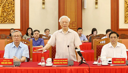 Lấy ý kiến nguyên lãnh đạo Đảng, Nhà nước về dự thảo Báo cáo chính trị