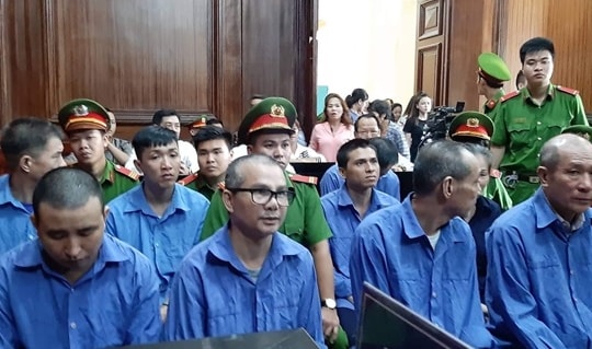 Tuyên 8 án tử hình trong đường dây mua bán ma túy xuyên quốc gia
