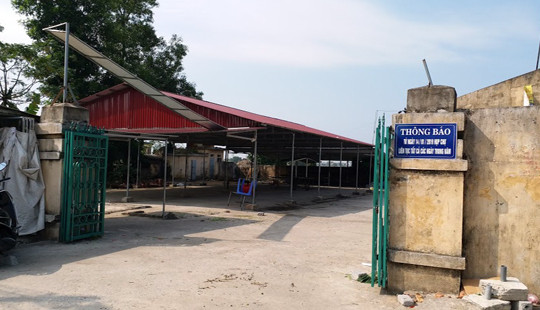 Thanh Hóa: Người dân khốn đốn vì chính quyền "chưa cập nhật văn bản"