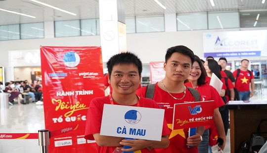 Tàu bay Vietjet bắt đầu Hành trình “Tôi yêu Tổ quốc tôi”