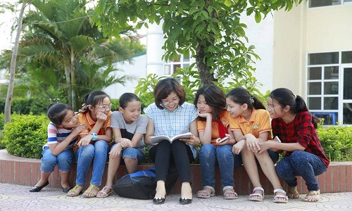 Chuyên gia 'mách' cách phòng tránh dâm ô cho các bé gái