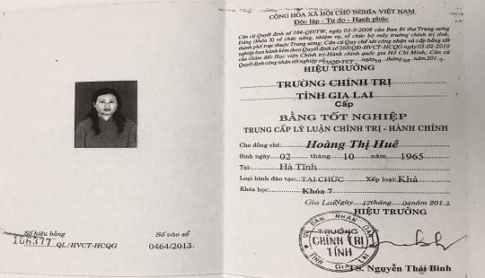 Hiệu trưởng trường mẫu giáo sử dụng bằng giả