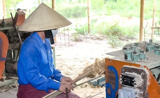 Mơ phù hoa, sơn nữ suýt “vùi thân” nơi đất khách