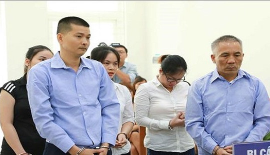 Các bị cáo trong nhóm tổ chức mang thai hộ lĩnh án