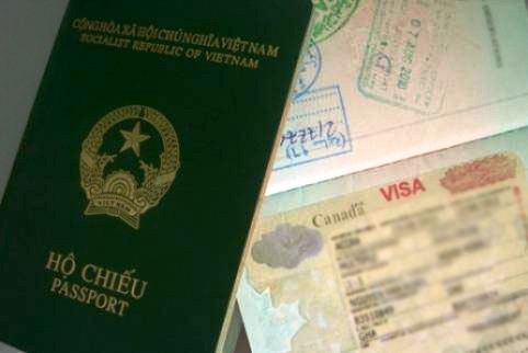 Khởi tố 4 đối tượng môi giới cho 400 người trốn đi nước ngoài