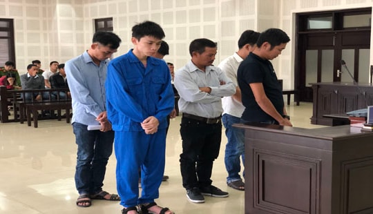 Nguyên cán bộ công an trộm hơn 1 tỷ đồng để trả nợ thua cá độ bóng đá