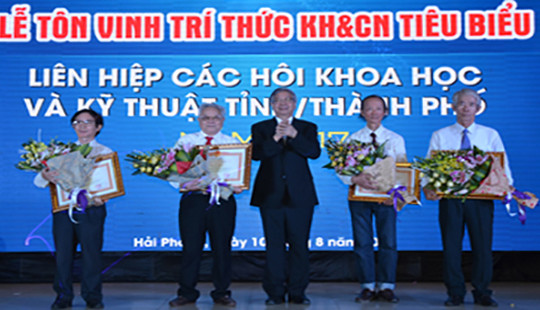 Vinh danh 112 tri thức khoa học và công nghệ tiêu biểu năm 2019