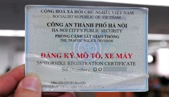 Đề xuất đổi giấy đăng ký xe sang thẻ nhựa có mã vạch QR