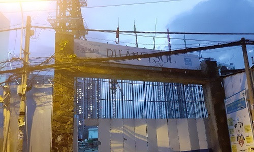 TPHCM: Dự án De La Sol của CapitaLand thi công gây hư hại nhà dân