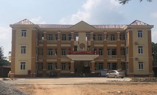 Thanh Hóa: Cán bộ xã bỏ nhiệm sở đi ăn cưới trong giờ làm việc