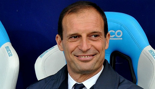 Ghế nóng Bayern Munich: Mời Allegri nhanh thôi, nhà bao việc
