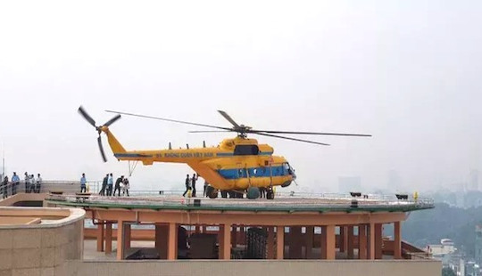 Trực thăng cấp cứu lần đầu đáp xuống nóc bệnh viện