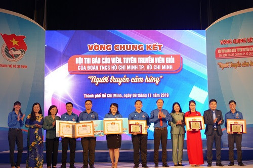 Báo cáo viên xuất sắc năm 2019: Đặng Văn Khoa xuất sắc giành giải nhất