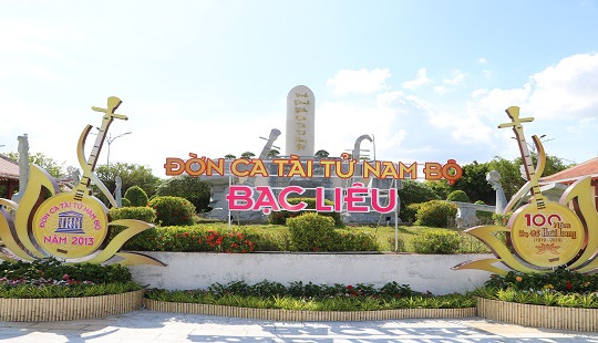 Về miền biển mặn say đắm bản tình ca bất hủ Dạ cổ hoài lang