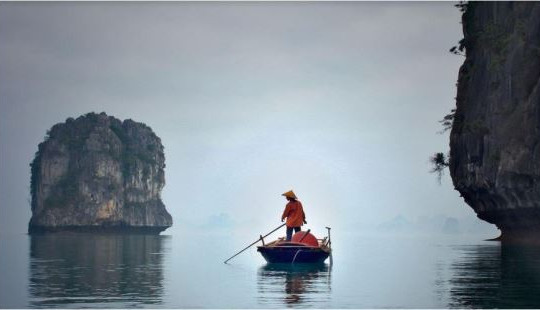 Chỉ đến Hạ Long vào mùa hè là sai lầm lớn