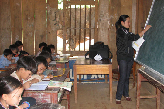 Kỷ niệm Ngày Nhà giáo Việt Nam 20/11: Thắp sáng vùng cao