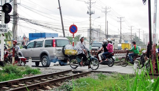 Nam Định: Đảm bảo trật tự ATGT đường sắt những tháng cuối năm