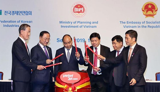 Mừng 30 năm quan hệ ASEAN - Hàn Quốc, Vietjet khai trương các đường bay mới
