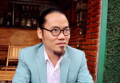 Đạo diễn Nguyễn Công Vượng chia sẻ về Sau tấm màn nhung
