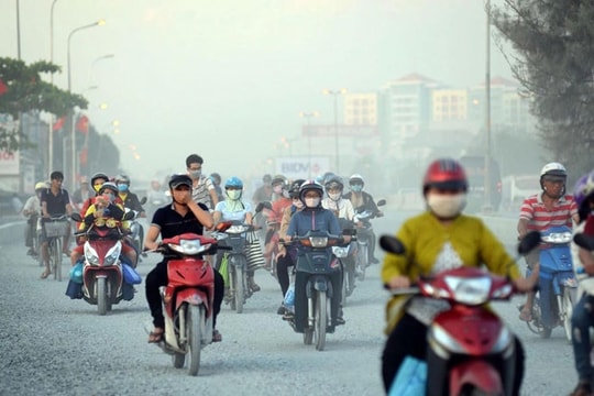 Không khí đặc bụi mịn, đe dọa sức khỏe người dân